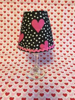 Valentine wine glass lamp